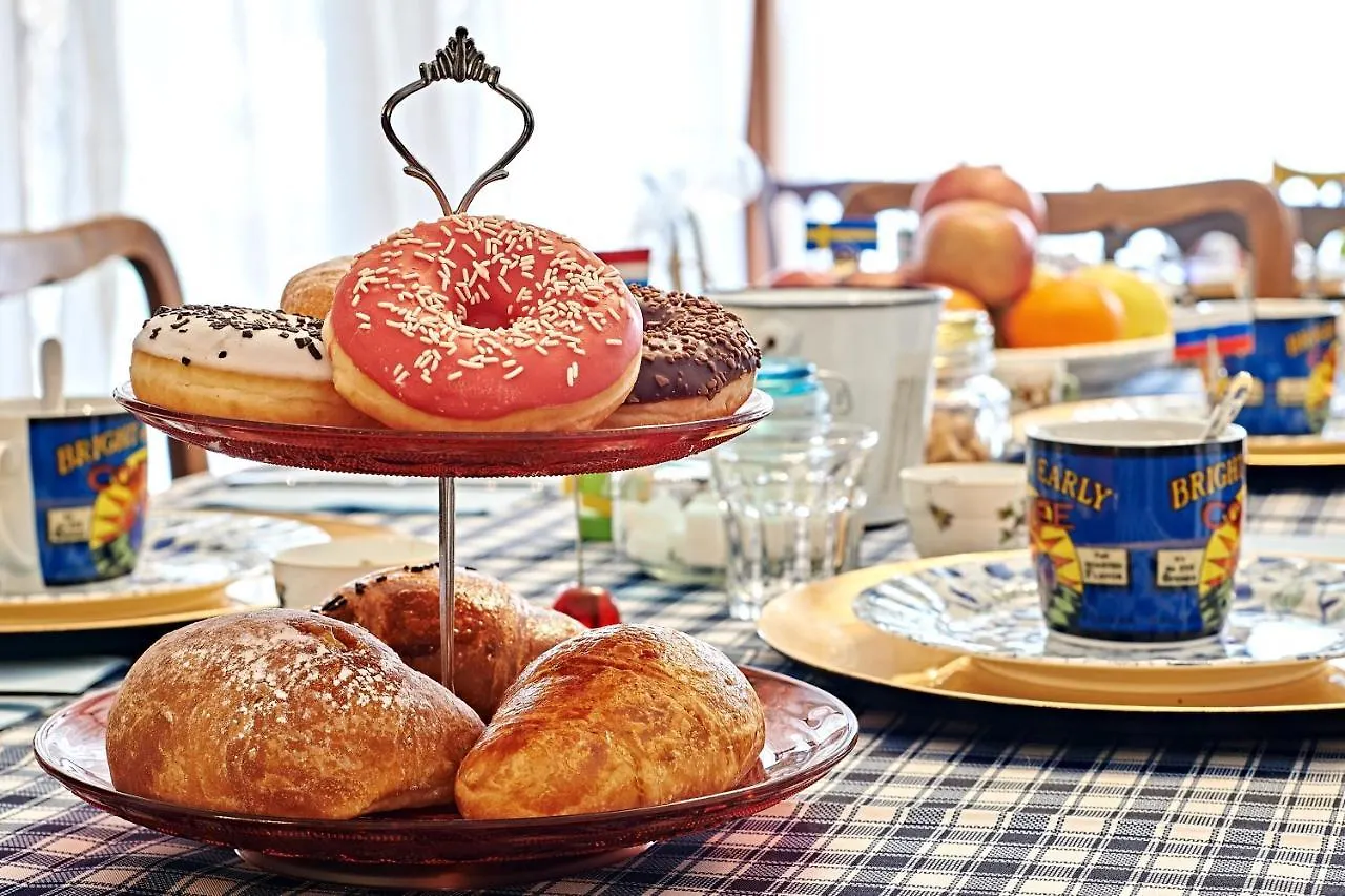 Guesthouse Viale 2*, Bergamo